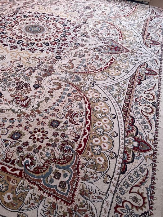 Ковры разные, чистые