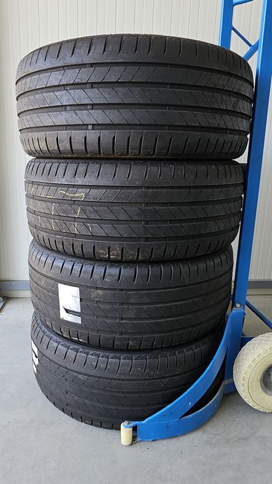Anvelope 255 45 19 Bridgestone MO