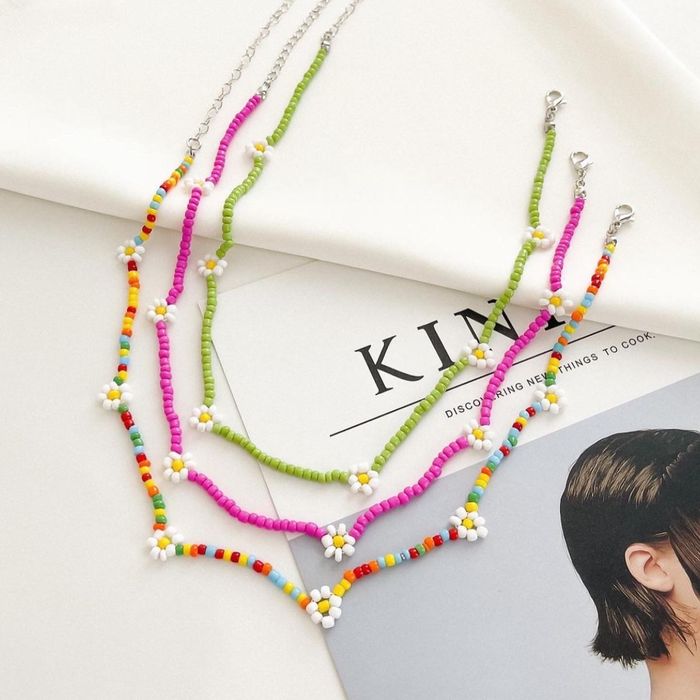 Чокеры из бисера