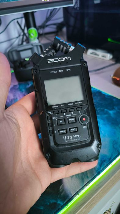ZOOM H4n Pro Recorder
