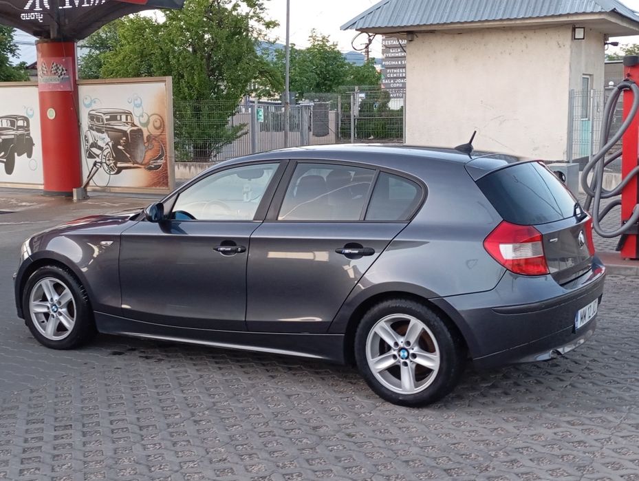 Vând BMW seria 1