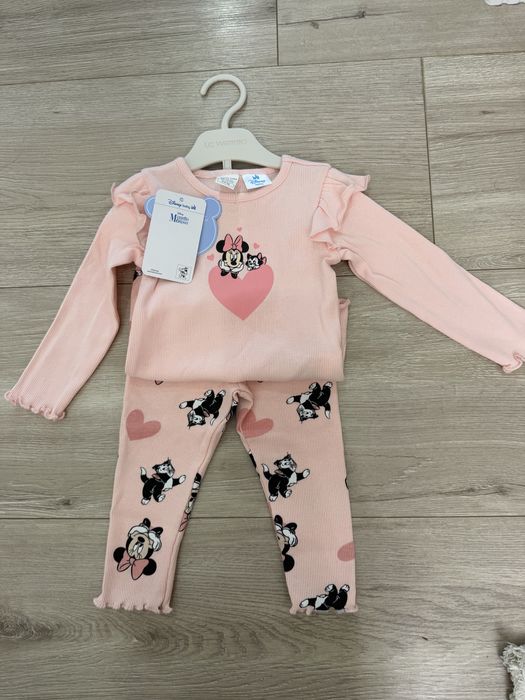 Продам детские вещи новые