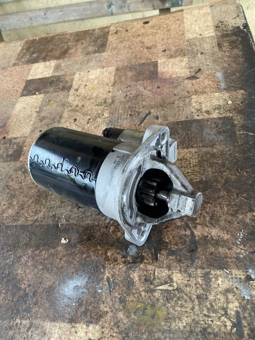 Стартер за хюндай и20 1.2 бензин 84кс 2013 година