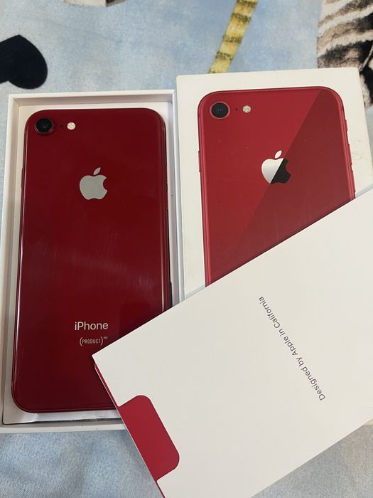 Срочно продам Айфон 8