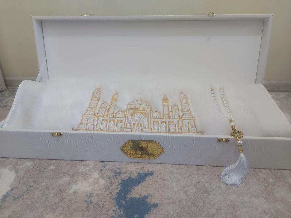 Мехли сифатли жойнамоз. Коврик для намаза