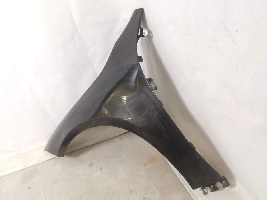 Aripa Fata Stanga Mercedes-Benz  CLA-Class C118 2019 2020 2021 2022 Or