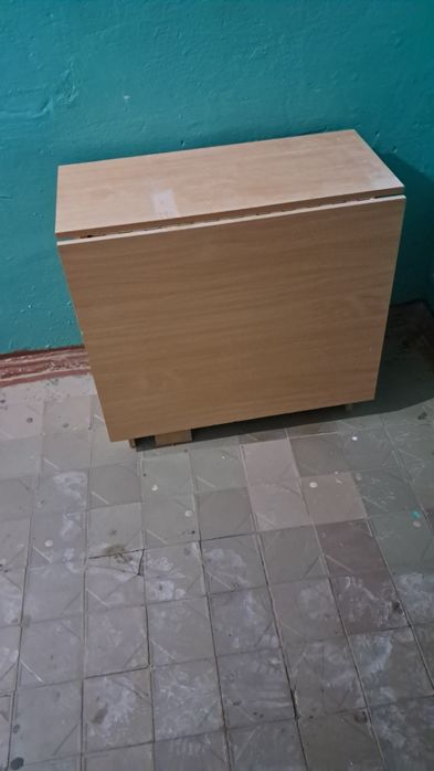 Продам стол раскладной