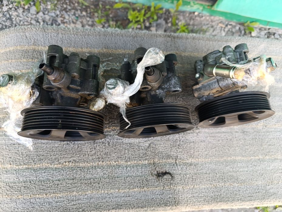 Насос Гура Toyota Camry 40