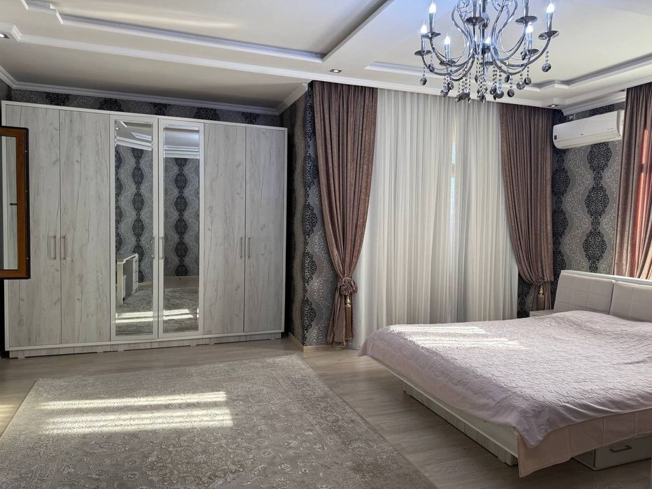 Продается дом 6 ком, 500м² Мирзо Улугбекский район, Амир Тимур махалля