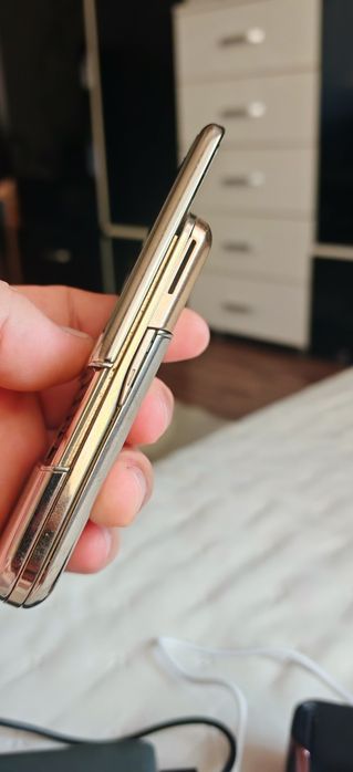 Vând  Nokia 8800 arte gold