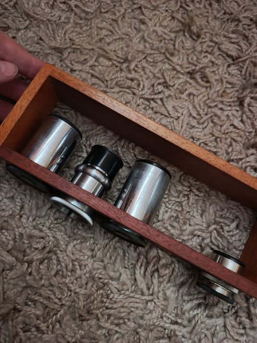 Микроскоп на продажу