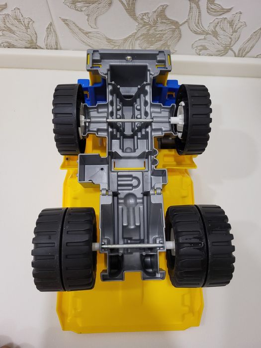 Игрушка Трактор.