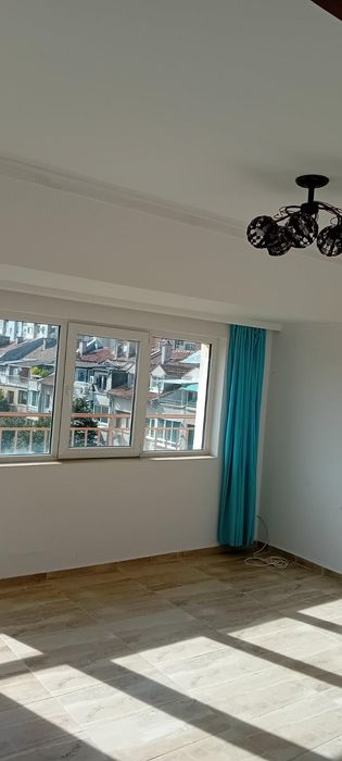 Дава се под наем Двустаен апартамент в Бургас, Възраждане - 62 кв.м за 255 € - Снимка #4