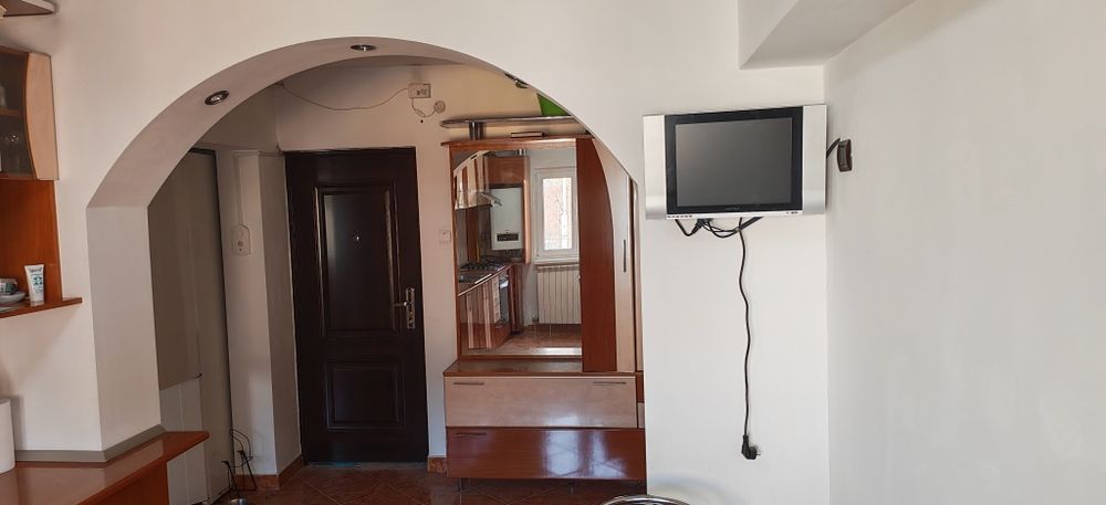 Apartament zona Precista cu fata la Bl. Decebal