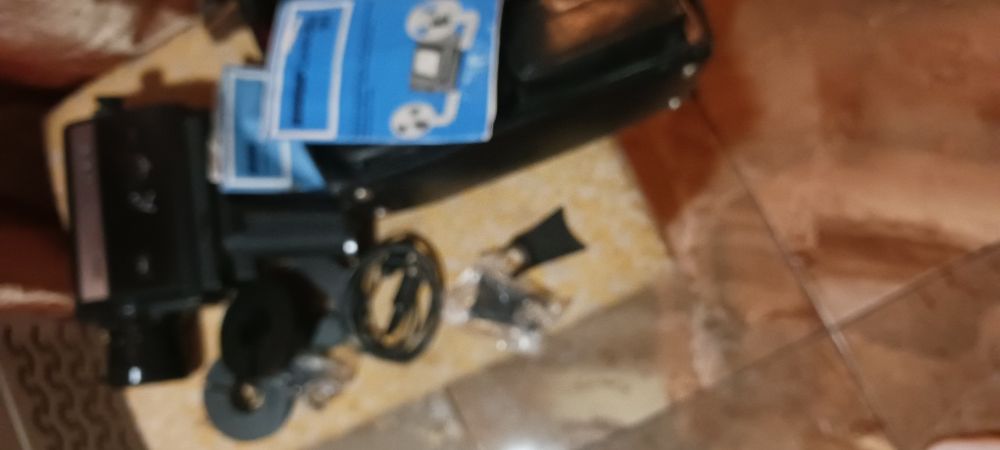 Vind camera pt filmare Rewue pt colectionari obiecte vechi