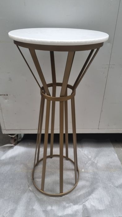 Suport metalic cu blat de marmură