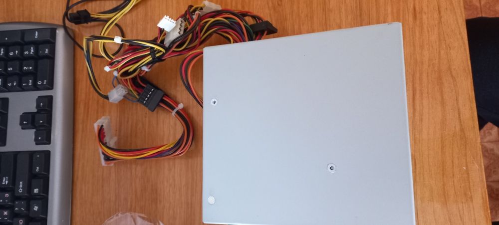 Продам блок питание