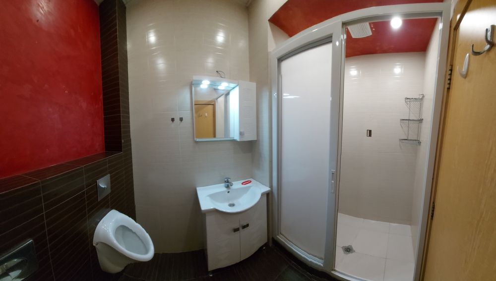 Дава се под наем Тристаен апартамент в Пловдив, Коматевски възел - 80 кв.м за 484.5 € - Снимка #12