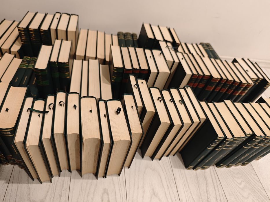 Colecția Adevărul 100 opere, Completa, 100 vol, Stare  foarte buna