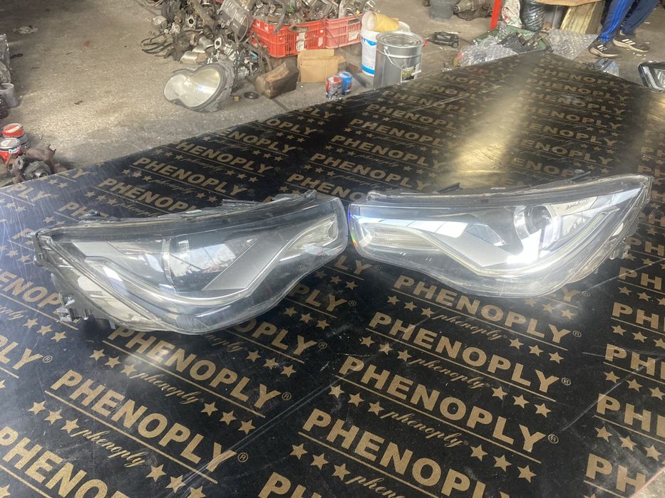 Audi A1 2010 година Led Ляв Фар