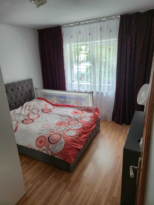 Apartament 4 camere, 95 mp total, parter, centrala proprie, langa Kaufland si Lidl, Str Industriei - Braila