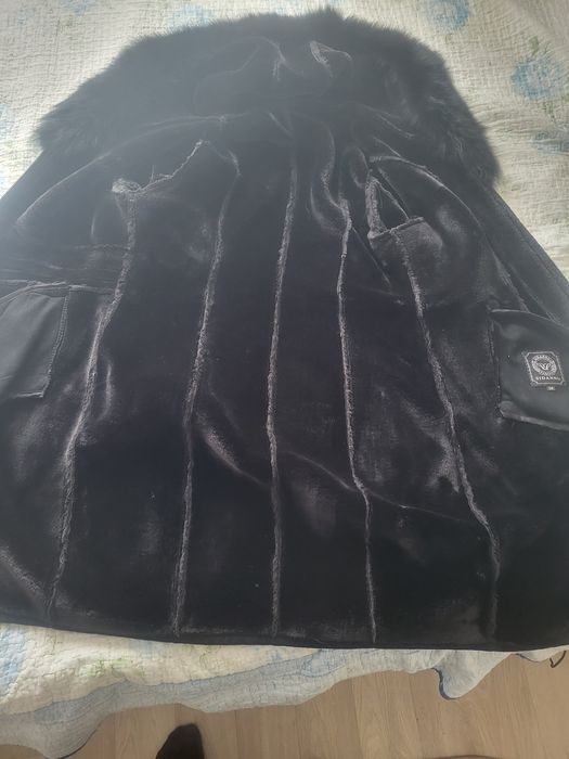 Продам новую теплую дубленку