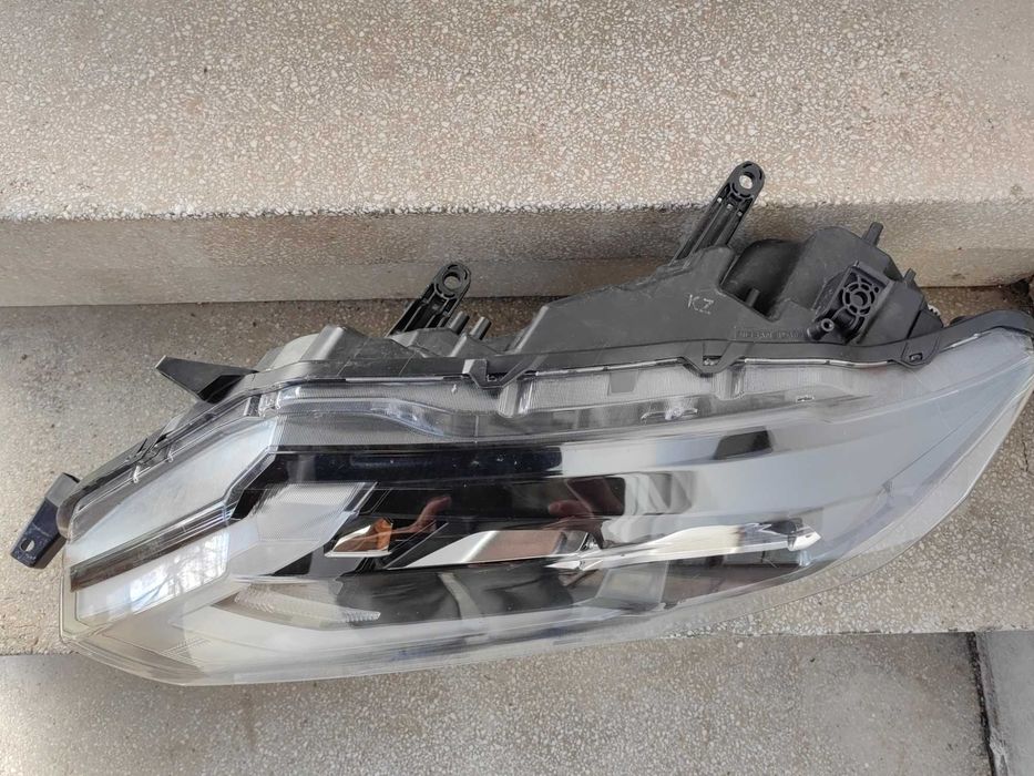 Фар Nissan X-Trail LED ляв / Фар Nissan X trail Оригинален