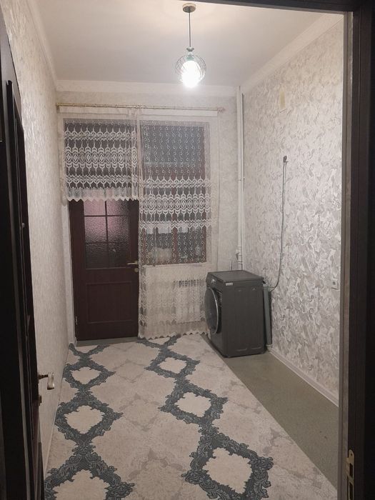 Dom sotiladi sirojno