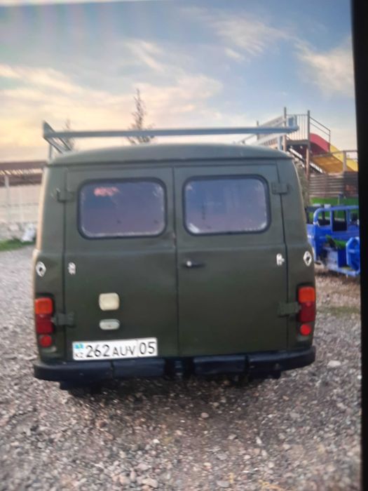 Автомобиль  Буханка