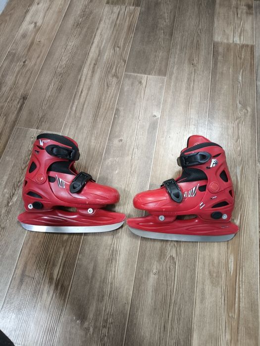 Продам коньки детские