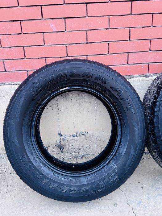 Покрышка на хайлюкс