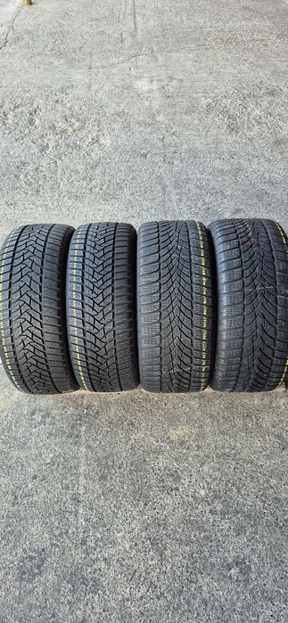 4 anvelope iarna Dunlop,fata 225/45/18,spate 255/40/18.Pret/bucata.