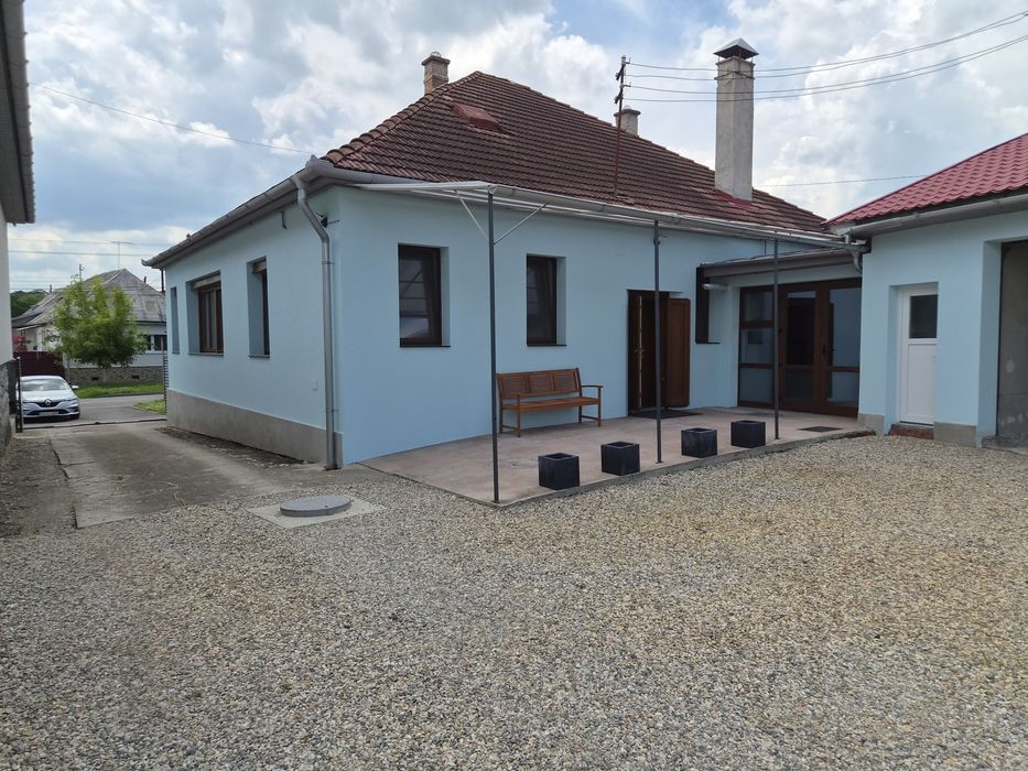 Spatiu birouri 200mp +4 locuri parcare zona centrala Turda
