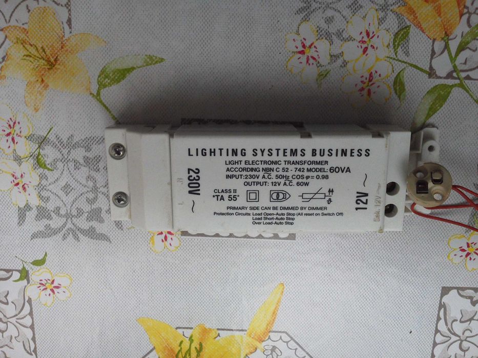 Alimentatoare  :Reglabil,Rad Cas Auto, Lampi Halogen,Driver Barete Led