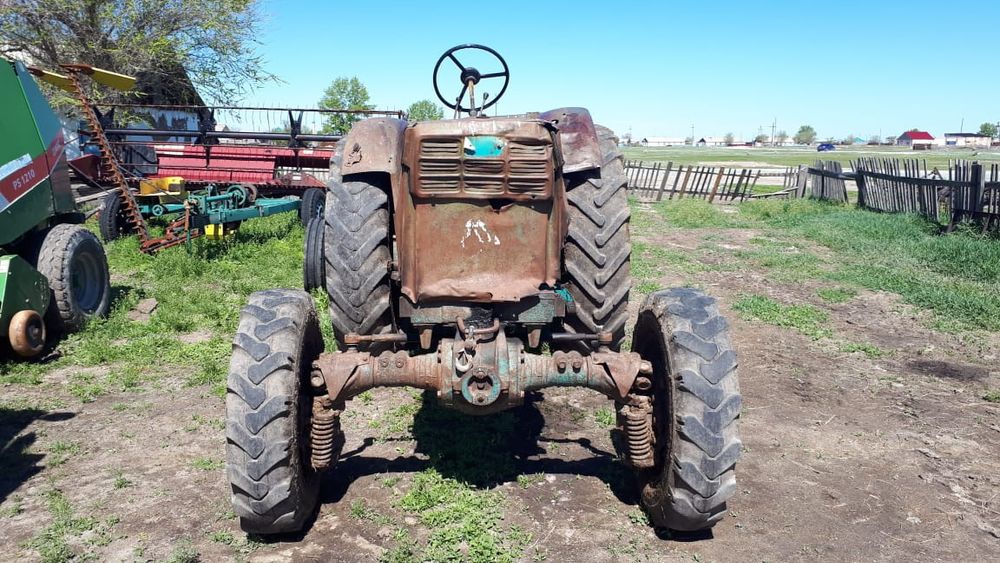 Продам трактор Т-40