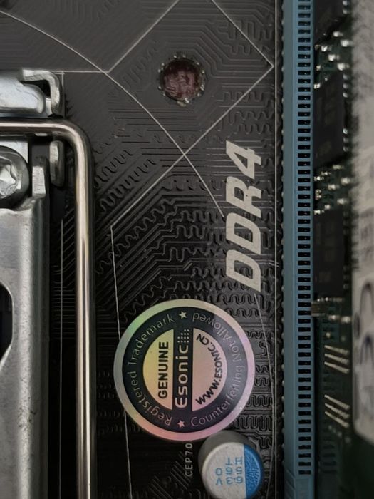 Tezda sotiladi Материнская плата Esonic H110NCL3 на базе чипсета Inte