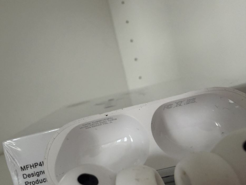 Airpods 3 pro фабрично запечатани