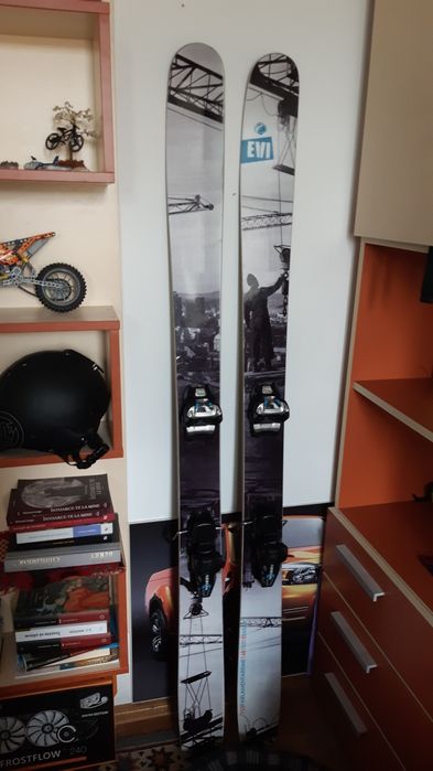 Vand Schiuri Freeride Evi Parlamentarisme 75