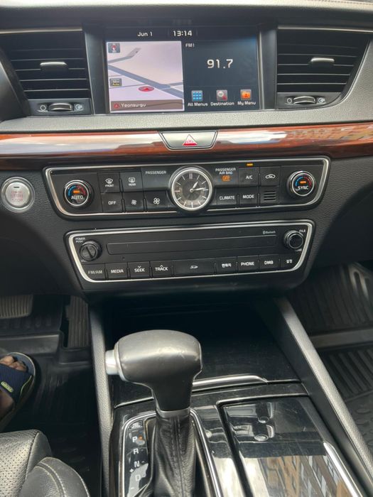 Kia K7 прлдам авто