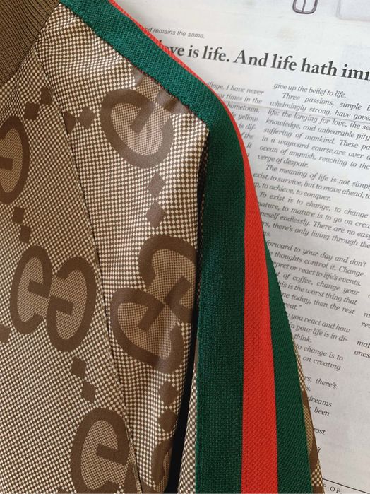 Geaca Gucci , calitate premium , pe comanda , noua , M