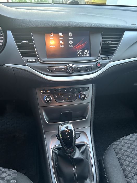 OPEL Astra 2018 — imagine 4