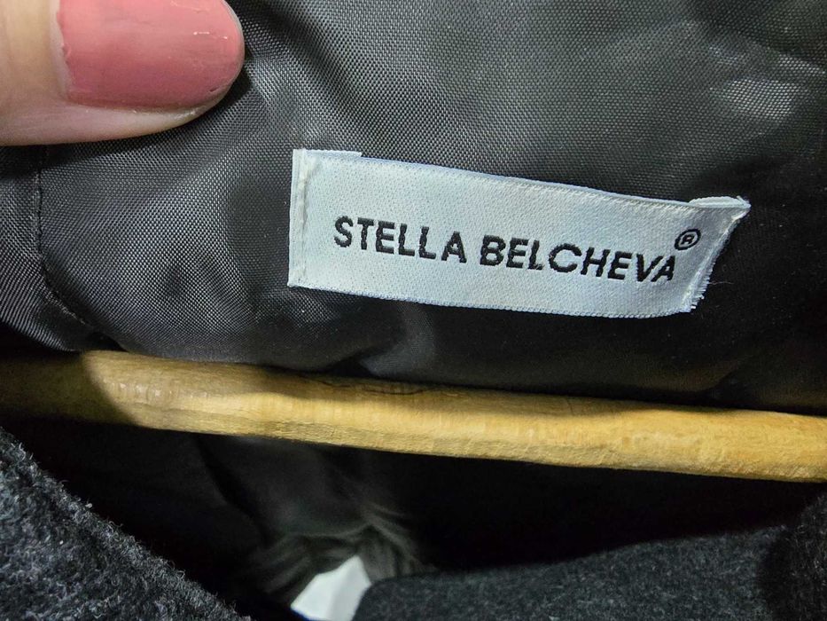 Стилно дамско дизайнерско палто