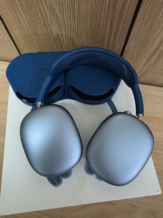 Airpods max продам