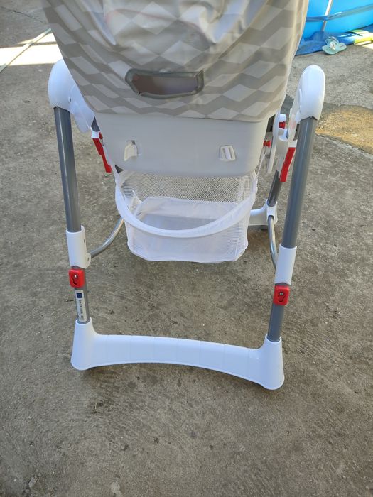 Scaun de masa pentru copii