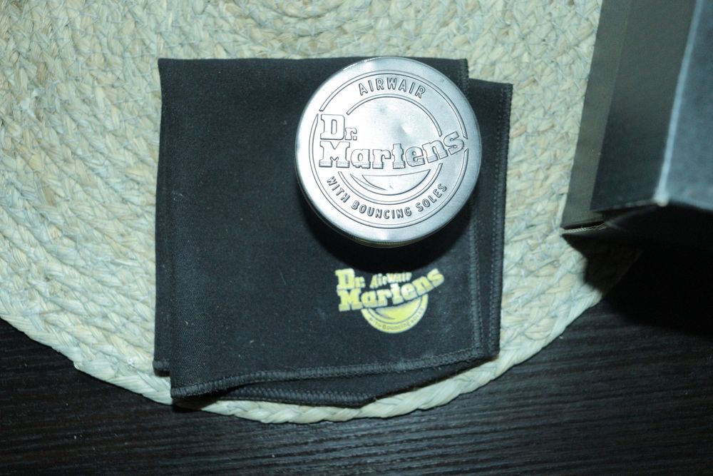 Dr. Martens 1460 42