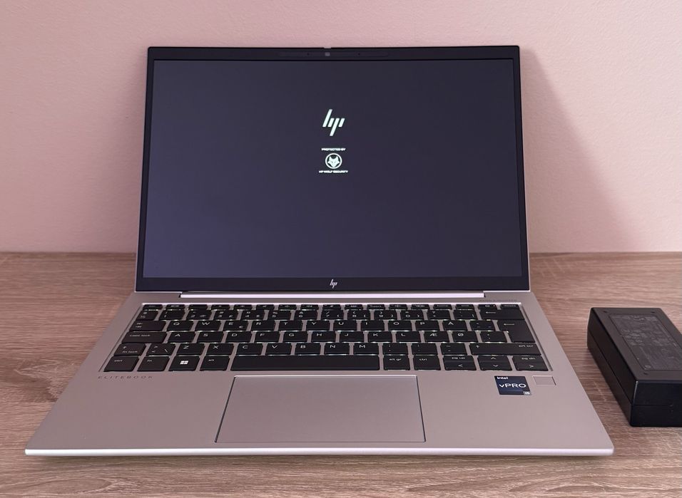 HP Elitebook 830 G10 i15 1345U - LTE Cellular 16GB 256GB Ultraportabil