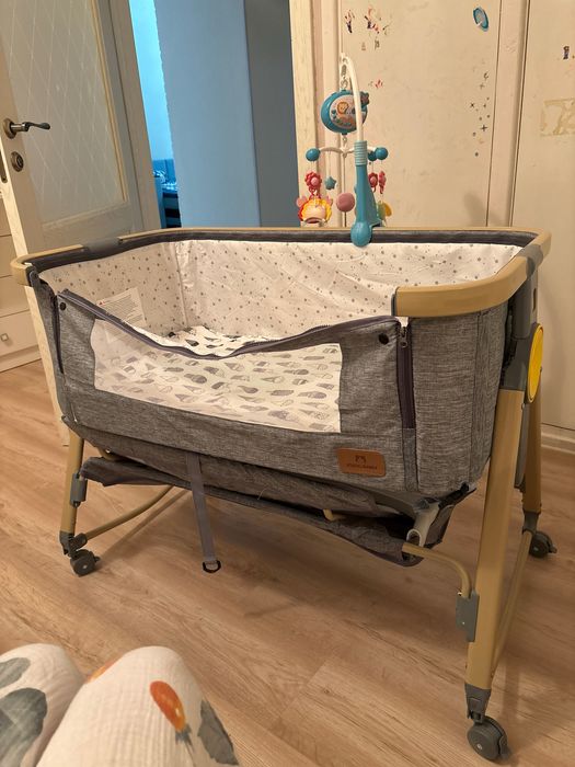 Продам манеж-кровать