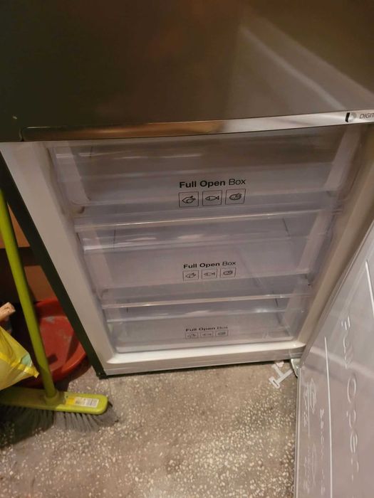 Vand Frigider Samsung