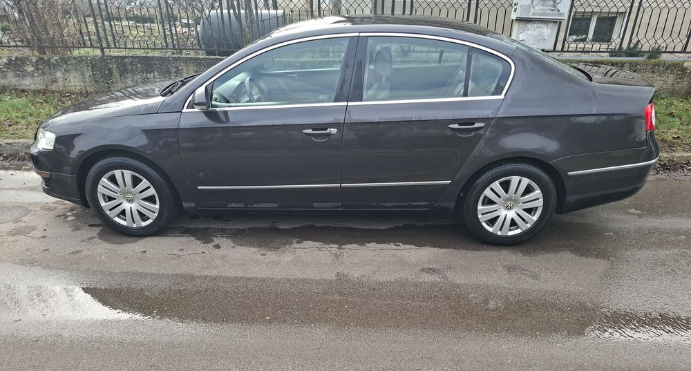 Vw Passat B6 2.0 TDI,  140кс  ЦЯЛ ЗА ЧАСТИ