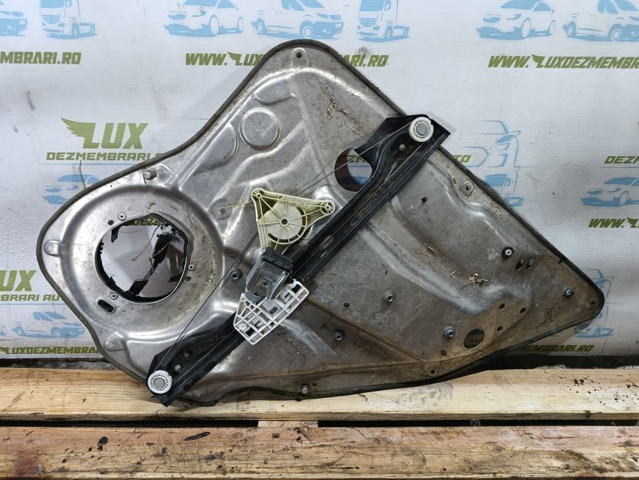 Macara geam stanga spate 981694-104 Mercedes-Benz E-Class W212  [din